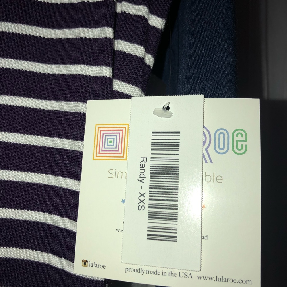 LULAROE Randy Tee - Picture 3 of 3